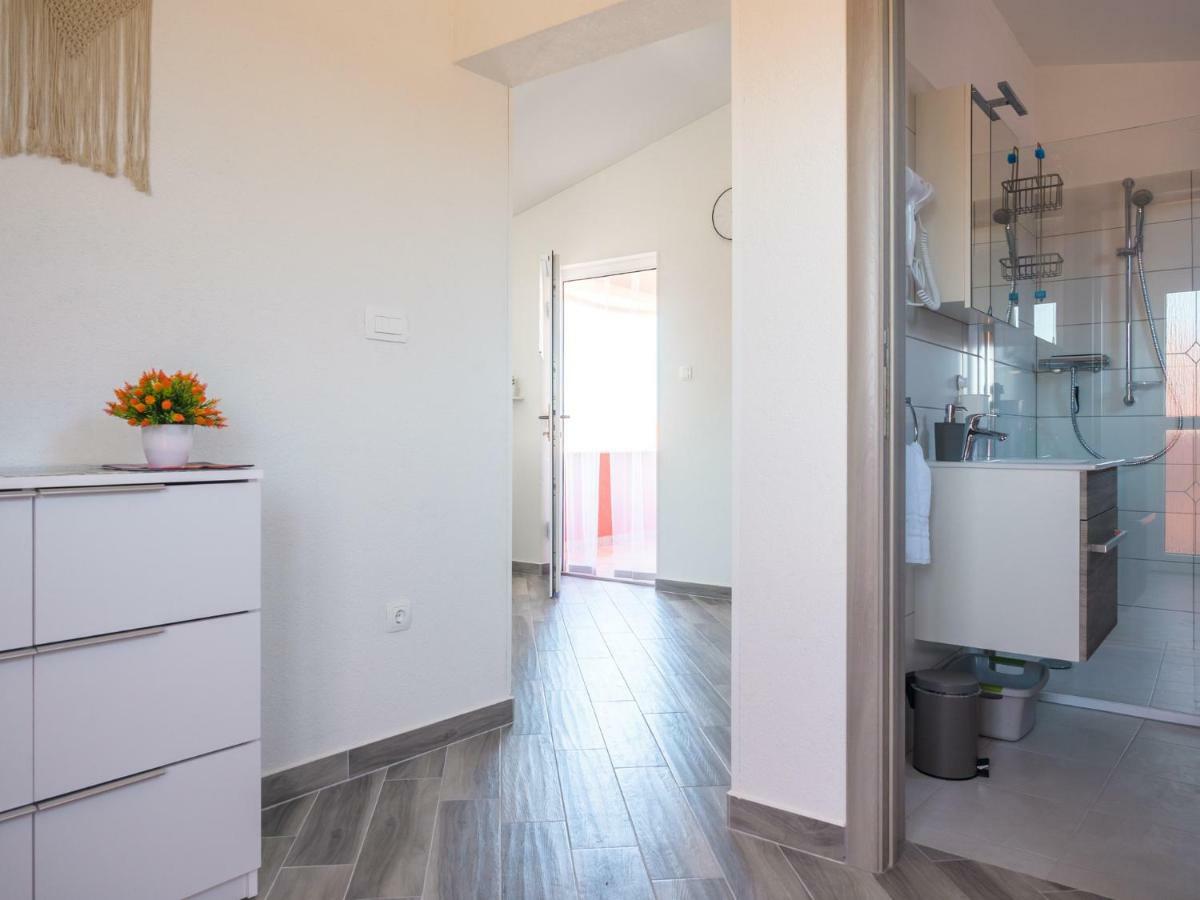 Apartment ˝Soleil˝ Vir Bagian luar foto